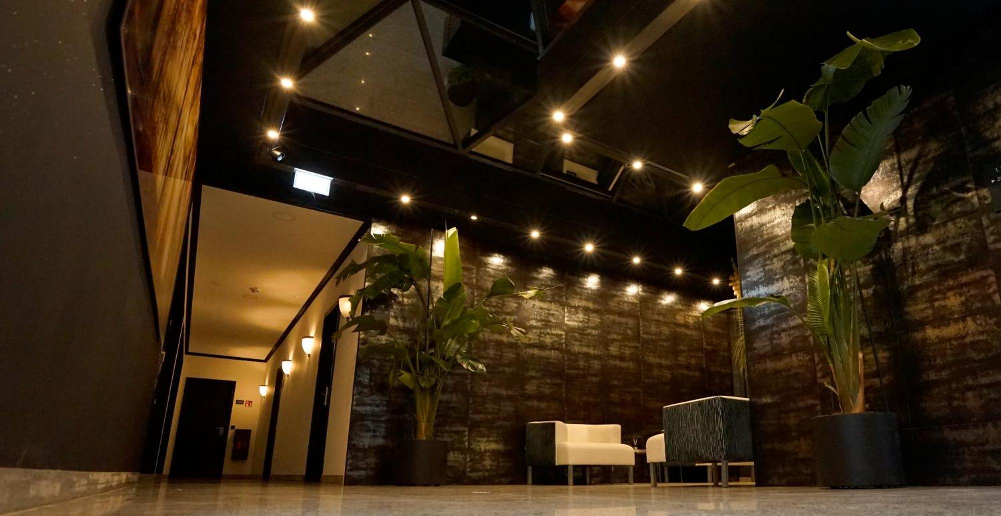 Tibet Hotel Am Airport Duesseldorf-라팅겐 외부 사진